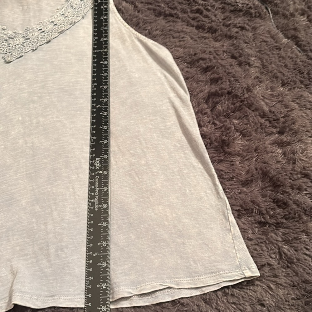 Knox Rose Blue Asymmetrical Embellished Tank Top - Picture 5 of 8